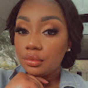 Meet your Posher, Labrina